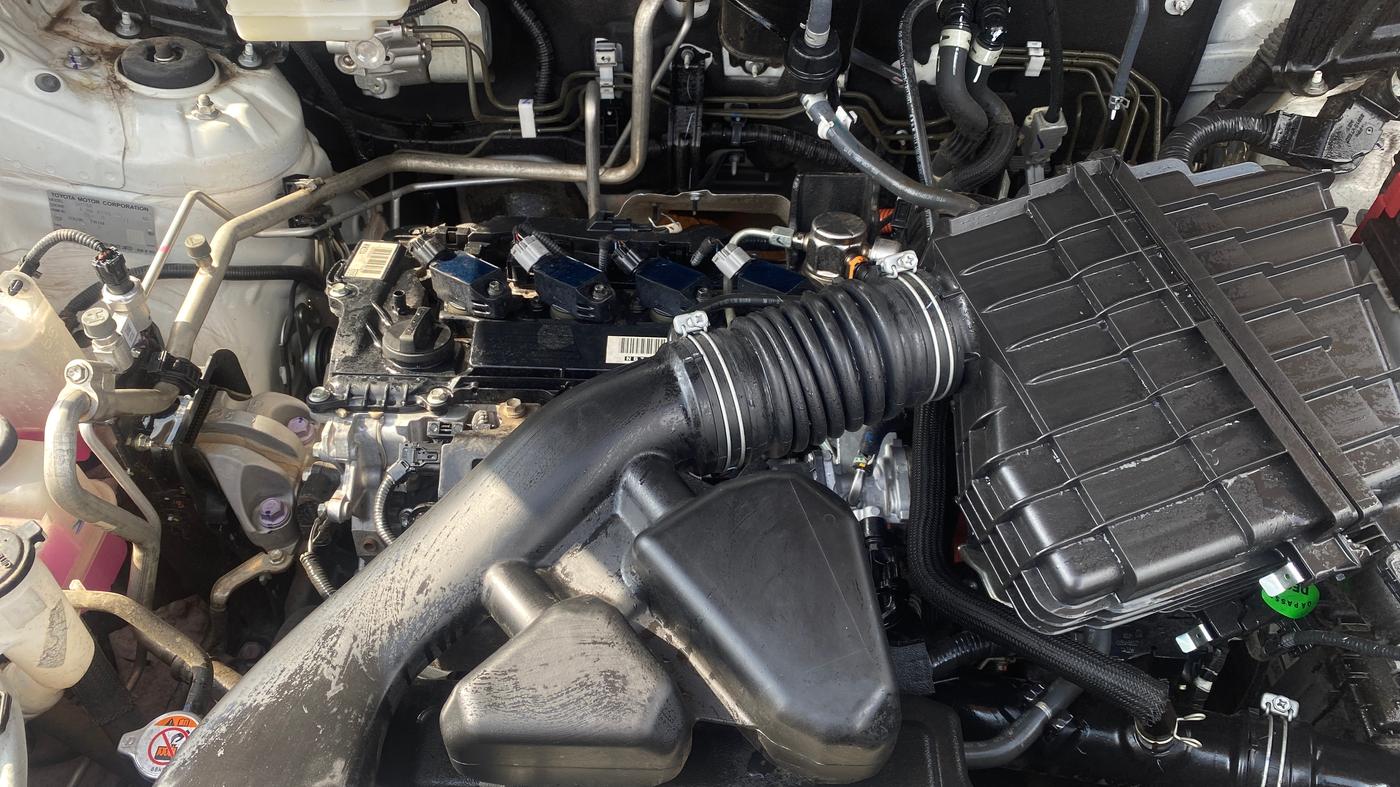 2023 Toyota INNOVA HYCROSS VX HYBRID 7 STR, Hybrid, Automatic, 59,352 km, Engine View
