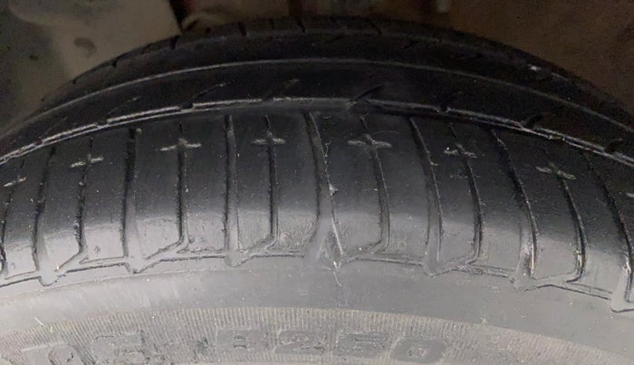 2017 Nissan Micra XV CVT, Petrol, Automatic, 16,198 km, Left Front Tyre Tread