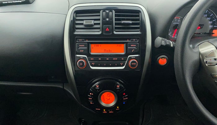 2017 Nissan Micra XV CVT, Petrol, Automatic, 16,198 km, Air Conditioner