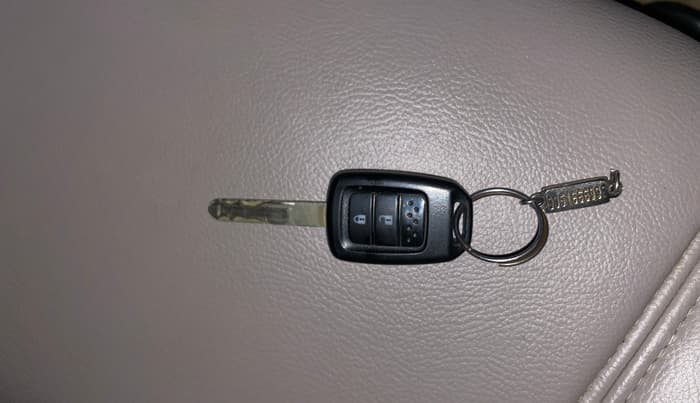 2014 Honda City 1.5L I-VTEC SV CVT, Petrol, Automatic, 96,638 km, Key Close Up