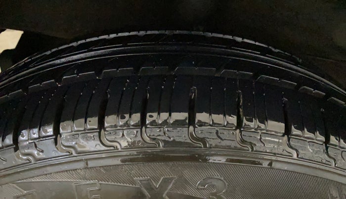 2019 Hyundai NEW SANTRO SPORTZ AMT, Petrol, Automatic, 80,387 km, Right Rear Tyre Tread