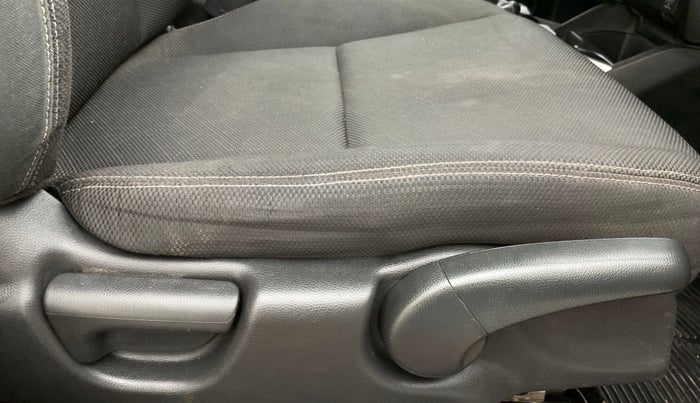 2017 Honda Jazz 1.5L I-DTEC VX, Diesel, Manual, 55,462 km, Driver Side Adjustment Panel