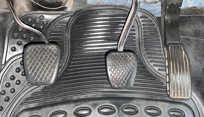 2017 Honda Jazz 1.5L I-DTEC VX, Diesel, Manual, 55,462 km, Pedals