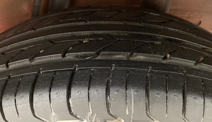 2017 Honda Jazz 1.5L I-DTEC VX, Diesel, Manual, 55,462 km, Left Rear Tyre Tread