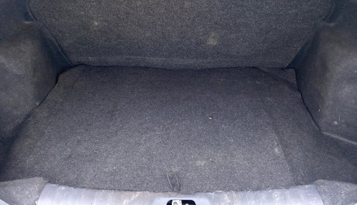 2013 Maruti Swift Dzire VXI 1.2 BS IV, Petrol, Manual, 1,26,062 km, Boot Inside