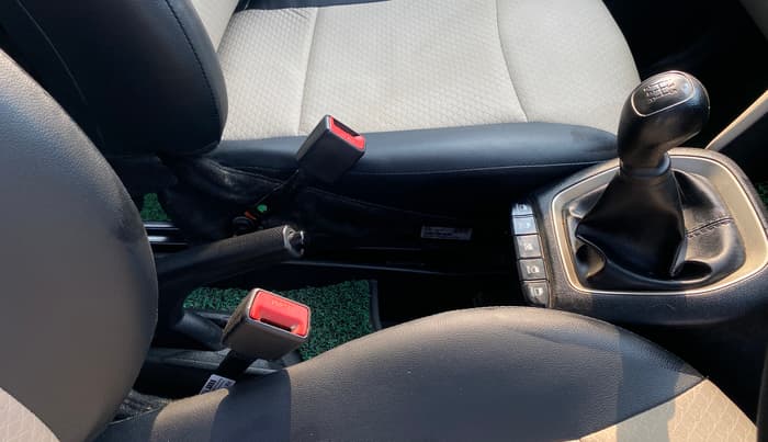2022 Hyundai NEW SANTRO MAGNA, Petrol, Manual, 43,679 km, Gear Lever