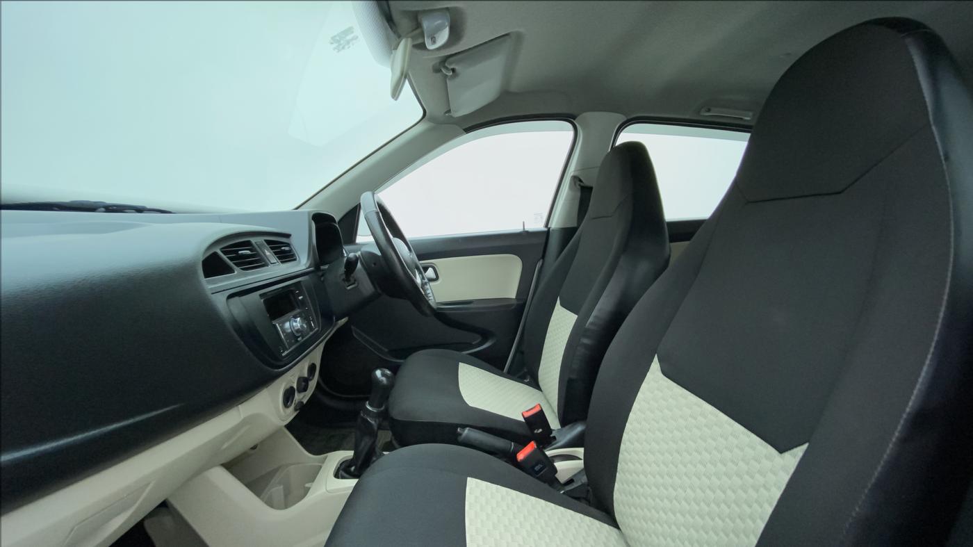 2019 Maruti Alto LXI, Petrol, Manual, 39,925 km, Right Side Front Door Cabin