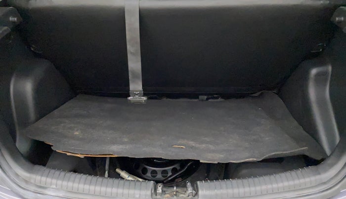 2018 Hyundai Grand i10 SPORTZ 1.2 KAPPA VTVT, Petrol, Manual, 24,928 km, Boot Inside