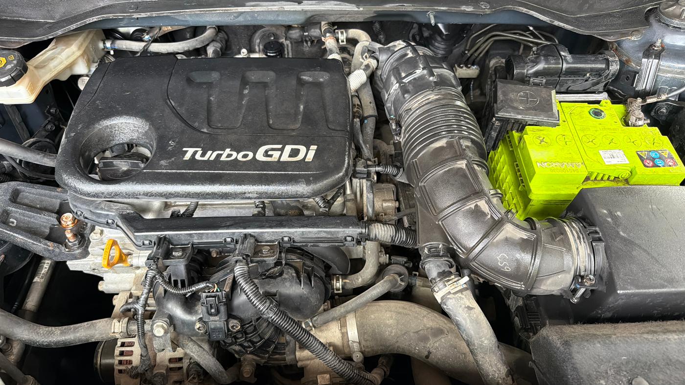 2019 Hyundai VENUE SX 1.0 (O) TURBO, Petrol, Manual, 63,644 km, Engine View