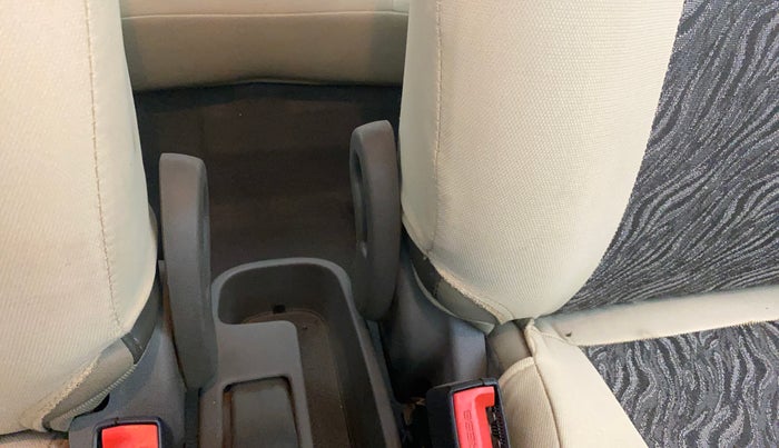 2015 Hyundai i10 SPORTZ 1.1, Petrol, Manual, 11,107 km, Driver Side Adjustment Panel