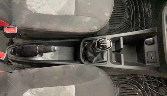 2020 Renault Kwid RXT 1.0 (O), Petrol, Manual, 33,527 km, Gear Lever
