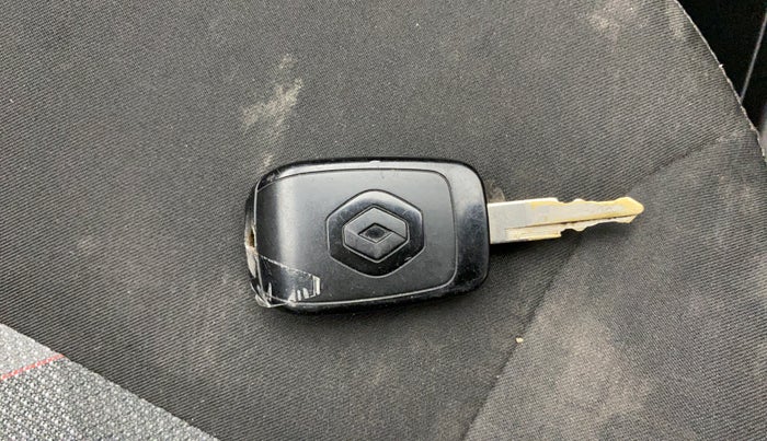 2020 Renault Kwid RXT 1.0 (O), Petrol, Manual, 33,527 km, Key Close Up