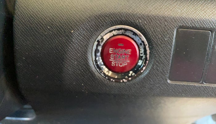 2017 Honda BR-V 1.5L I-VTEC V, Petrol, Manual, 61,182 km, Keyless Start/ Stop Button