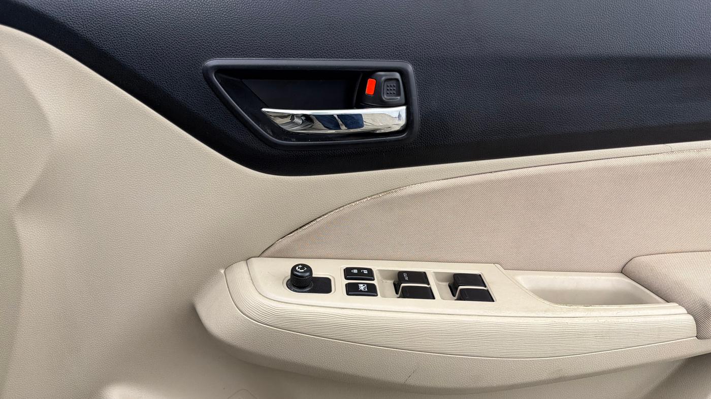 2018 Maruti Dzire VXI, Petrol, Manual, 18,234 km, Driver Side Door Panels Control