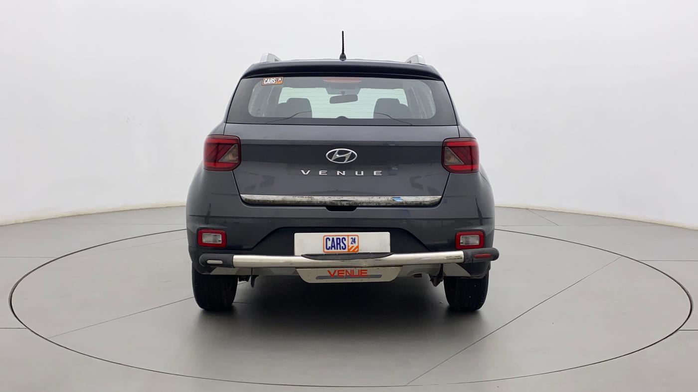 2021 Hyundai VENUE S 1.2, Petrol, Manual, 13,247 km, Back/Rear