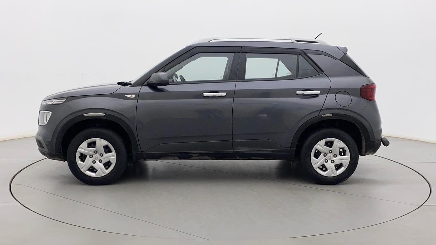 2021 Hyundai VENUE S 1.2, Petrol, Manual, 13,247 km, Left Side