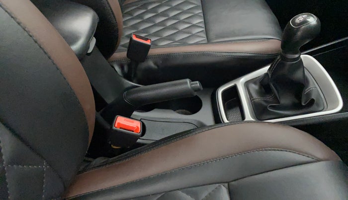 2021 Hyundai VENUE S 1.2, Petrol, Manual, 13,247 km, Gear Lever