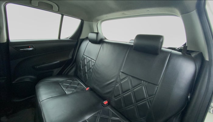 2014 Maruti Swift VDI, Diesel, Manual, 78,777 km, Right Side Door Cabin View