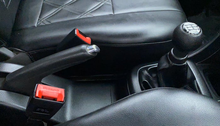 2014 Maruti Swift VDI, Diesel, Manual, 78,777 km, Gear Lever