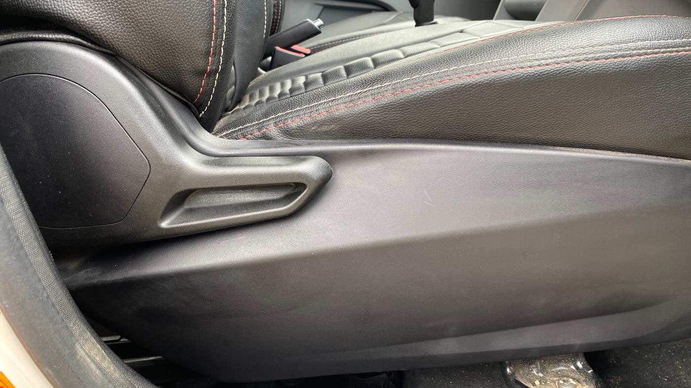 2023 Tata Tiago XT (O) PETROL, Petrol, Manual, 15,359 km, Driver Side Adjustment Panel