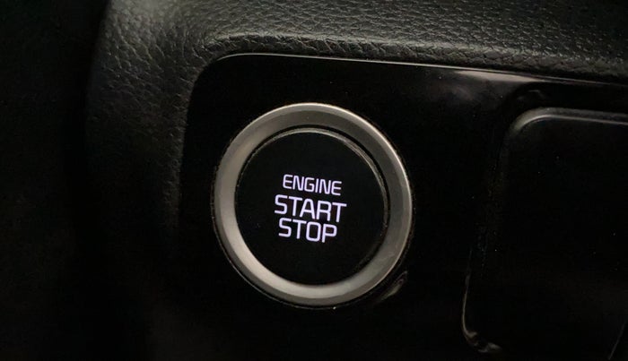 2021 KIA SONET HTK PLUS 1.0 IMT, Petrol, Manual, 73,291 km, Keyless Start/ Stop Button