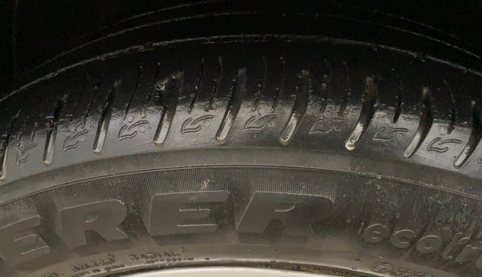 2021 KIA SONET HTK PLUS 1.0 IMT, Petrol, Manual, 73,291 km, Left Front Tyre Tread