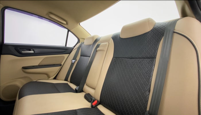 2020 Honda Amaze 1.2 SMT I VTEC, Petrol, Manual, 28,631 km, Right Side Rear Door Cabin