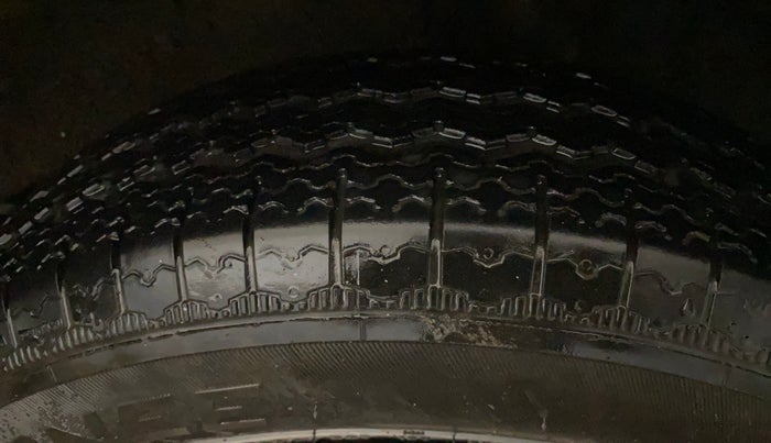 2022 Renault Kwid RXT 1.0, Petrol, Manual, 20,670 km, Left Rear Tyre Tread