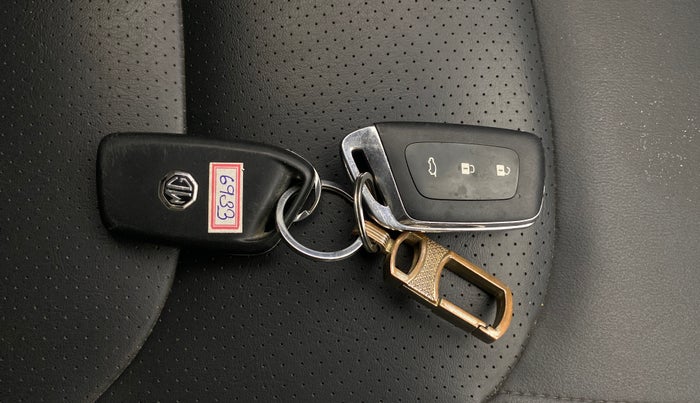 2020 MG HECTOR SHARP 1.5 DCT PETROL, Petrol, Automatic, 41,095 km, Key Close Up