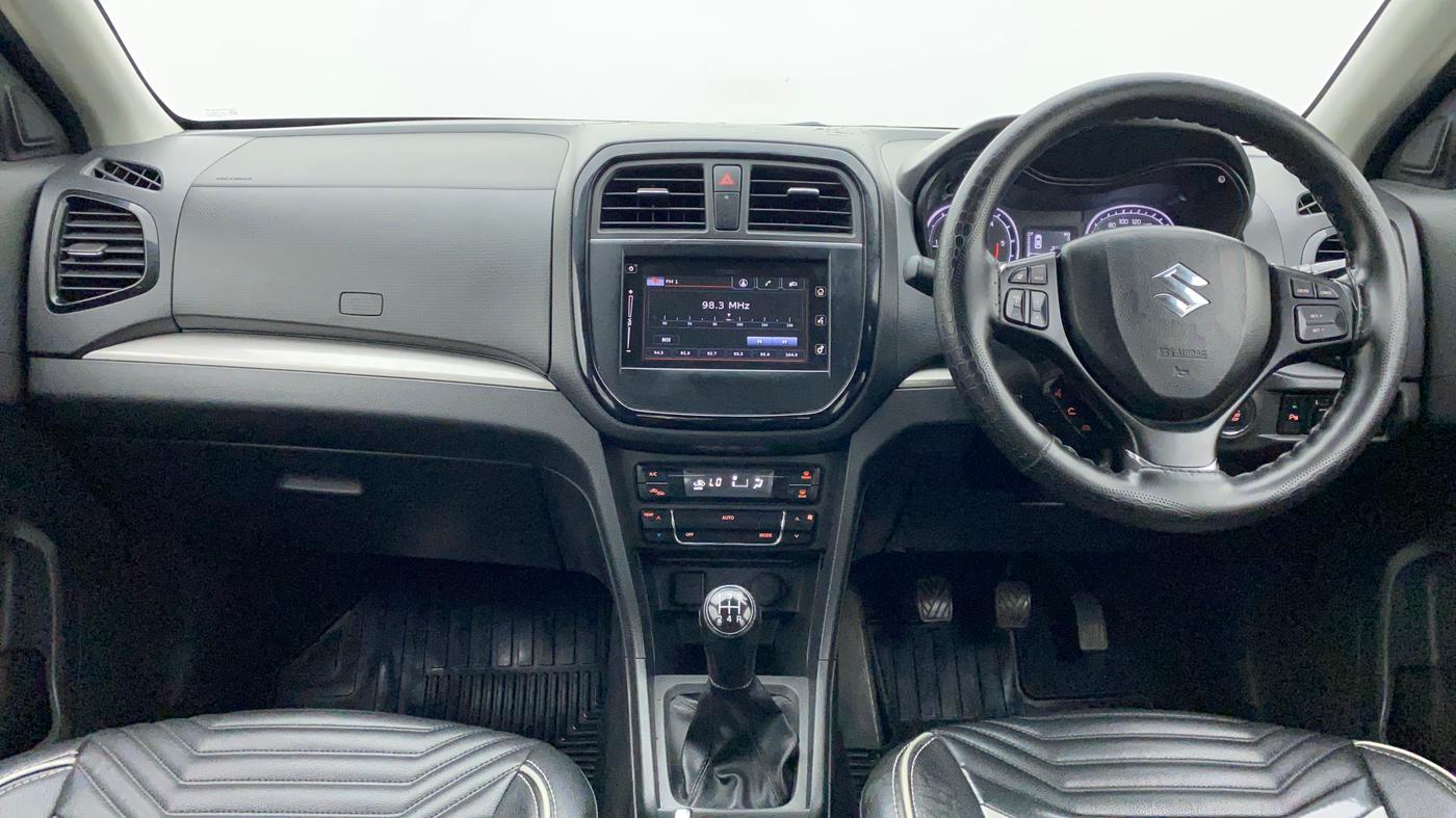 2017 Maruti Vitara Brezza ZDI PLUS, Diesel, Manual, 27,925 km, Dashboard