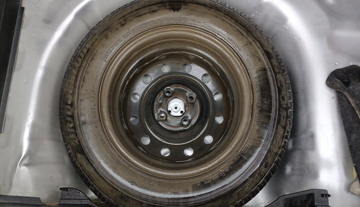 2020 Maruti Swift LXI, Petrol, Manual, 54,294 km, Spare Tyre