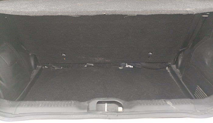 2020 Maruti Swift LXI, Petrol, Manual, 54,294 km, Boot Inside