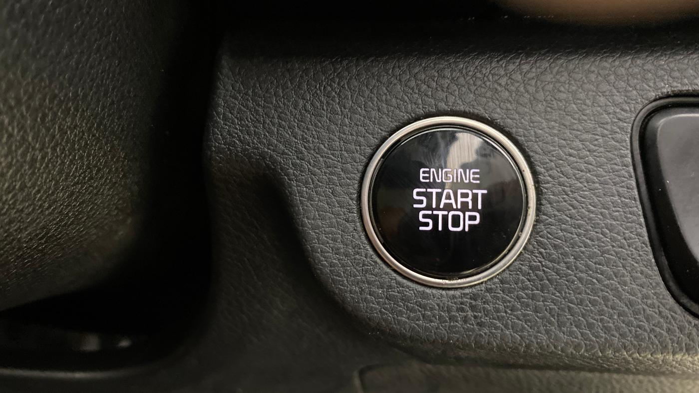 2020 KIA SELTOS HTK PLUS 1.5, Petrol, Manual, 1,05,334 km, Keyless Start/ Stop Button