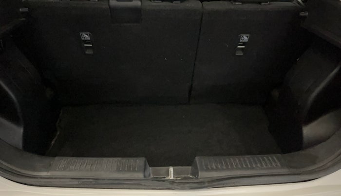 2024 Toyota Glanza E, Petrol, Manual, 13,398 km, Boot Inside