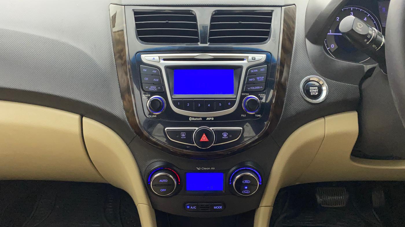 2012 Hyundai Verna FLUIDIC 1.6 CRDI SX AT, Diesel, Automatic, 99,327 km, Air Conditioner