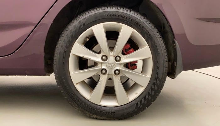 2012 Hyundai Verna FLUIDIC 1.6 CRDI SX AT, Diesel, Automatic, 99,327 km, Left Rear Wheel