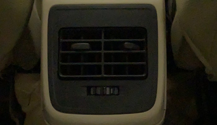 2021 Maruti Dzire VXI, Petrol, Manual, 18,343 km, Rear AC Vents