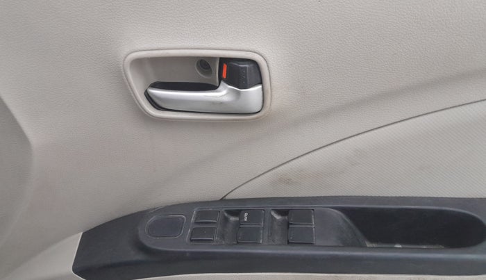 2017 Maruti Celerio VXI AMT, Petrol, Automatic, 91,947 km, Driver Side Door Panels Control