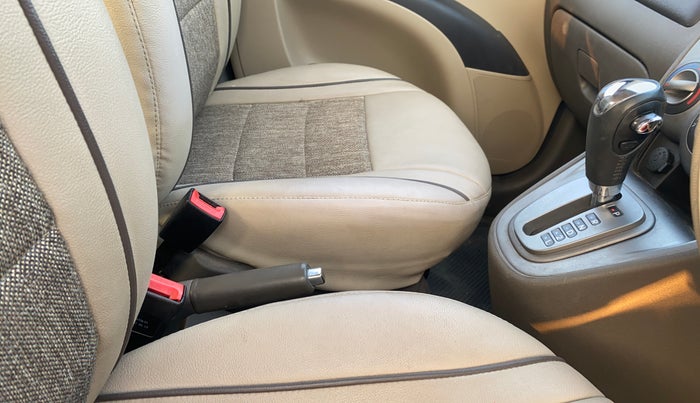 2013 Hyundai i10 SPORTZ 1.2 AT, Petrol, Automatic, 18,270 km, Gear Lever