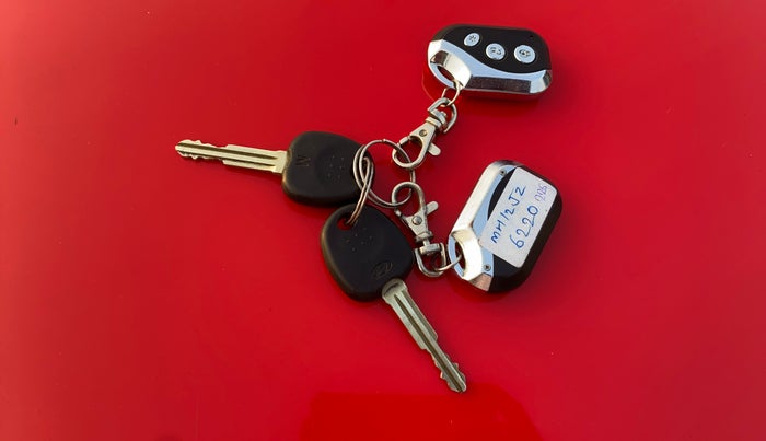 2013 Hyundai i10 SPORTZ 1.2 AT, Petrol, Automatic, 18,270 km, Key Close Up