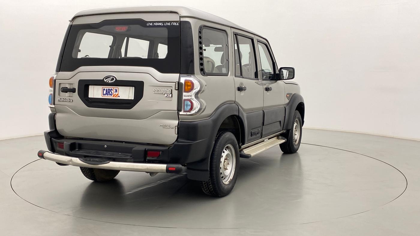 2015 Mahindra Scorpio S2, Diesel, Manual, 52,922 km, Right Back Diagonal