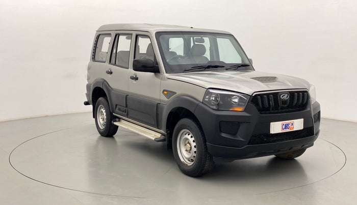 2015 Mahindra Scorpio S2, Diesel, Manual, 52,922 km, Right Front Diagonal