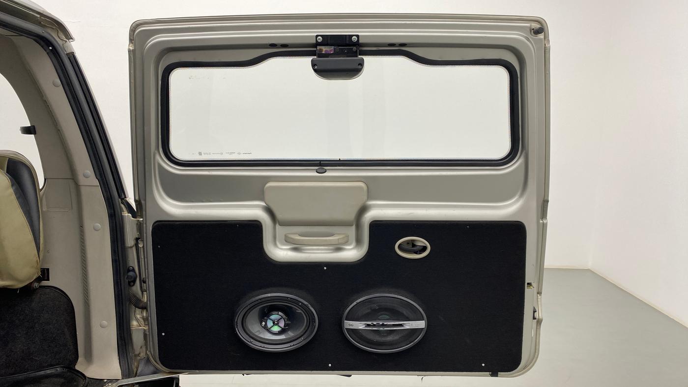 2015 Mahindra Scorpio S2, Diesel, Manual, 52,922 km, Boot Door Open