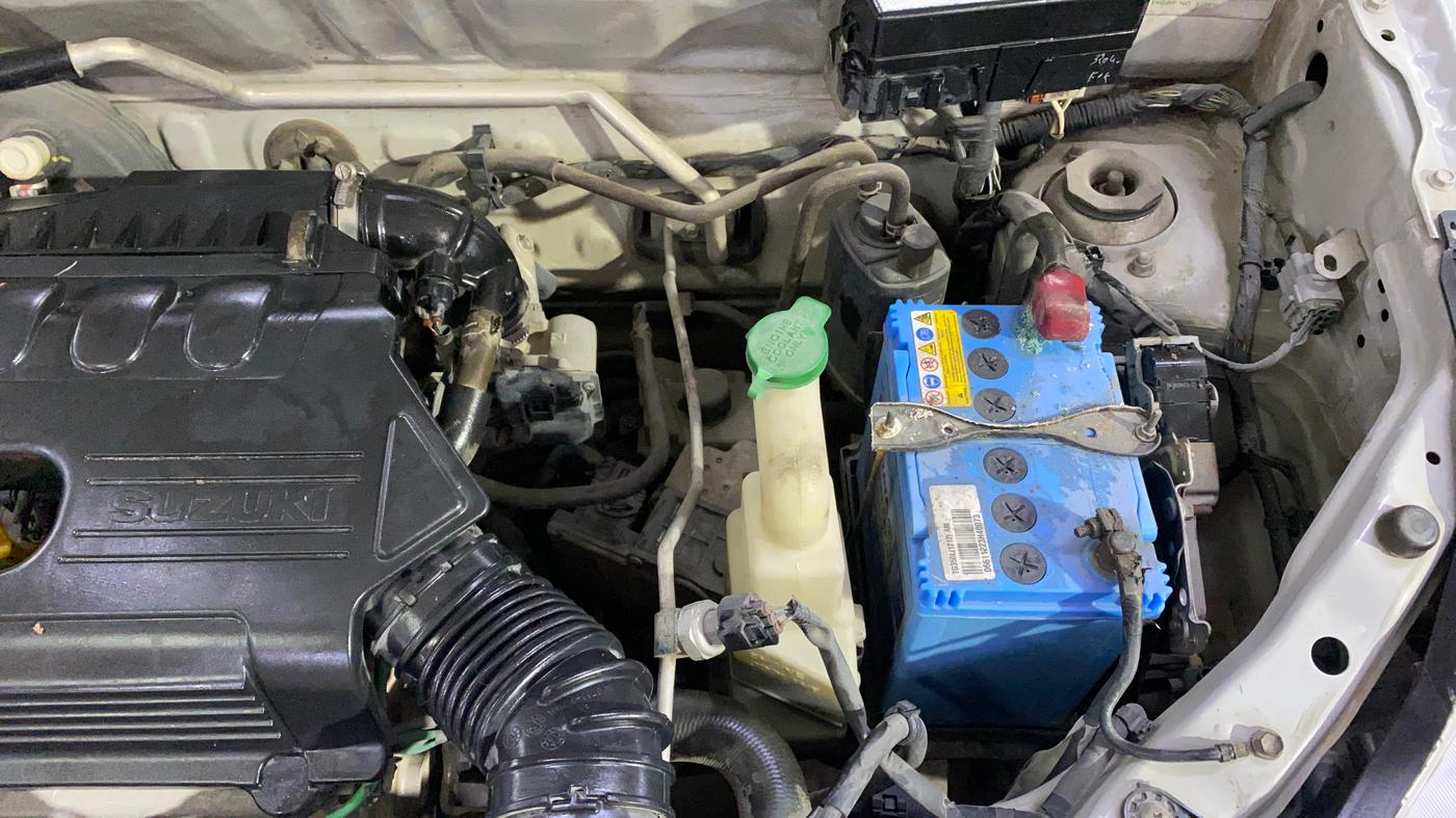 2016 Maruti Alto K10 VXI AMT, Petrol, Automatic, 50,214 km, Engine View - Left