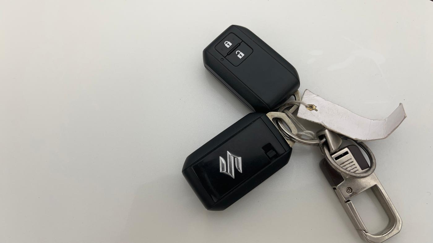 2022 Maruti XL6 ZETA MT, Petrol, Manual, 85,729 km, Key Close Up
