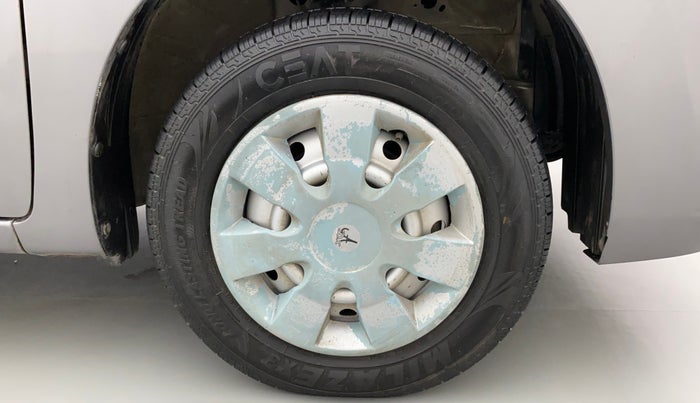2014 Maruti Wagon R 1.0 LXI CNG, CNG, Manual, 57,087 km, Right Front Wheel