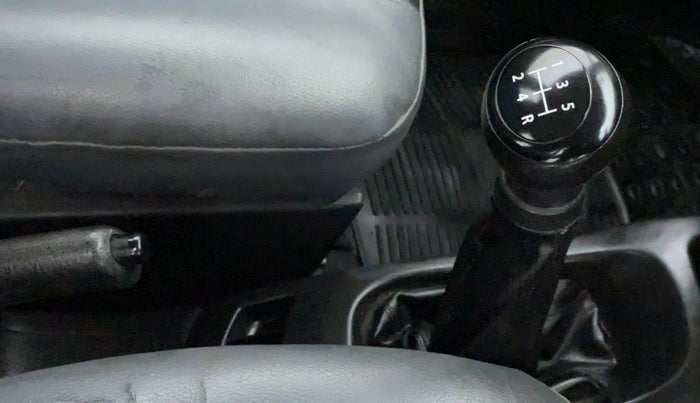 2014 Maruti Wagon R 1.0 LXI CNG, CNG, Manual, 57,087 km, Gear Lever