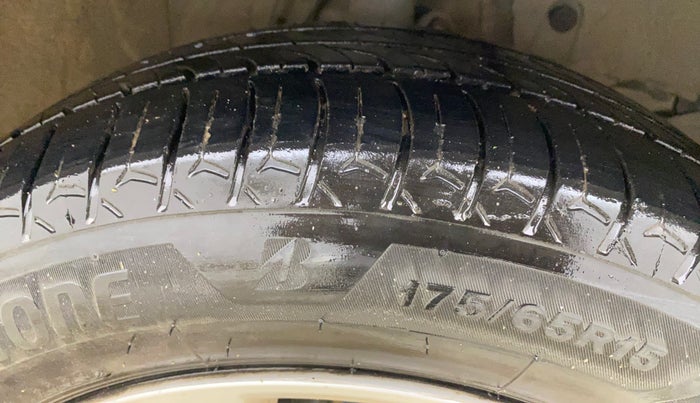 2016 Honda Jazz 1.2L I-VTEC VX, Petrol, Manual, 74,577 km, Right Front Tyre Tread