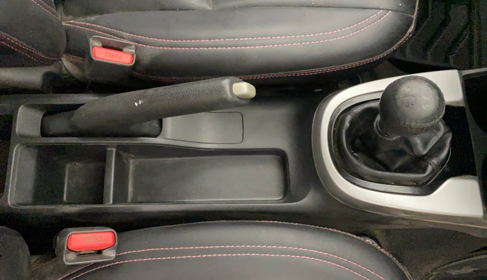 2016 Honda Jazz 1.2L I-VTEC VX, Petrol, Manual, 74,577 km, Gear Lever