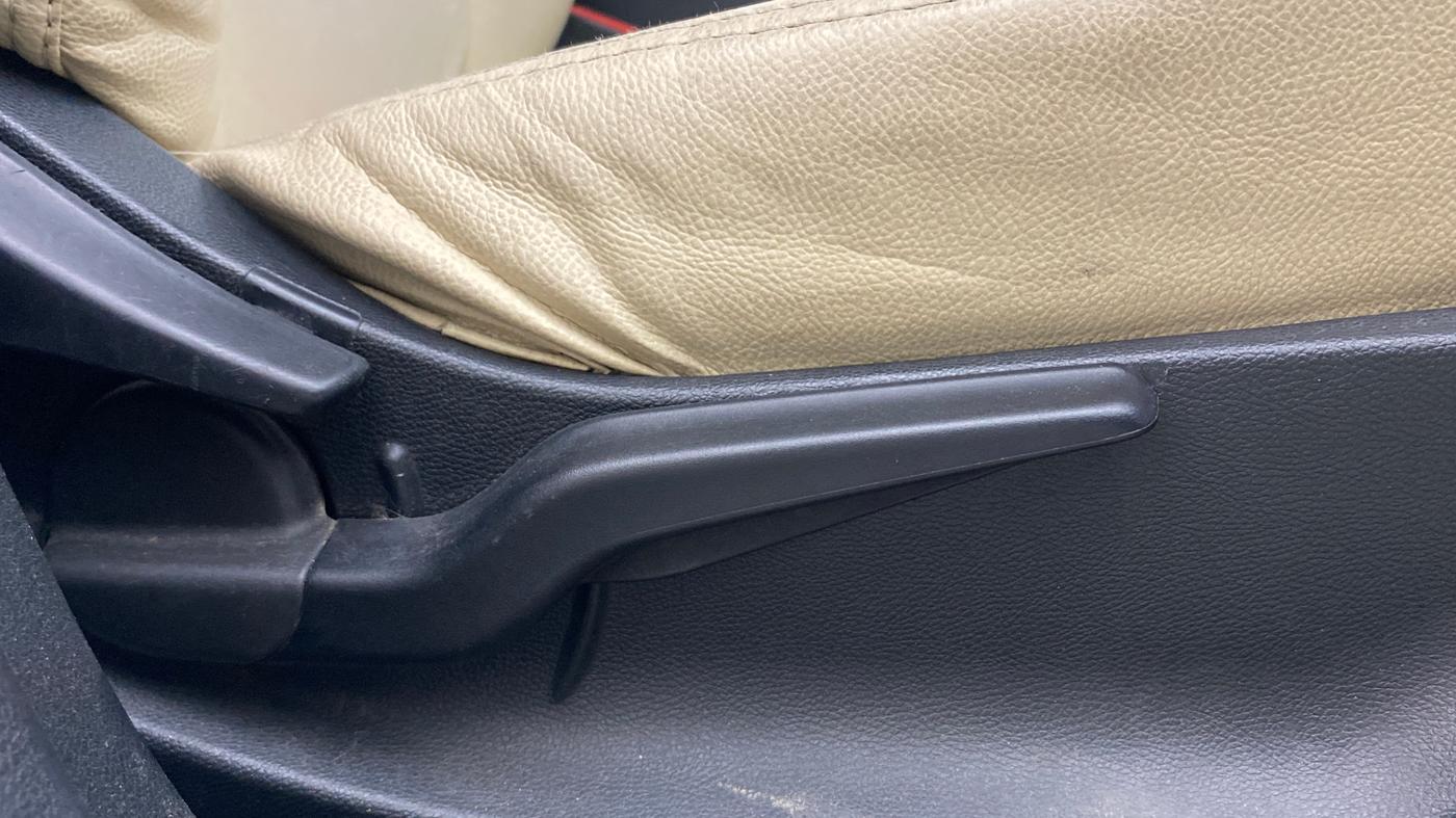 2022 Honda City 1.5L I-DTEC V, Diesel, Manual, 72,353 km, Driver Side Adjustment Panel